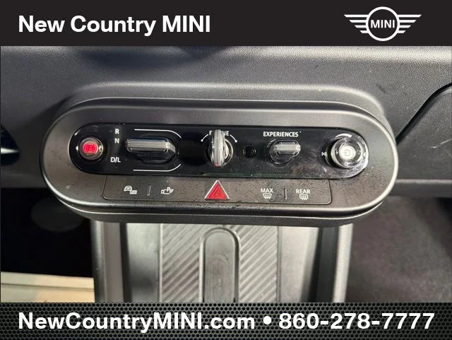 2025 MINI Hardtop 2 Door Base - Photo 20