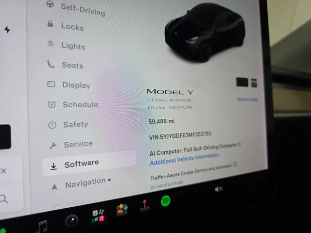 Used 2021 Black Tesla Long Range image 18