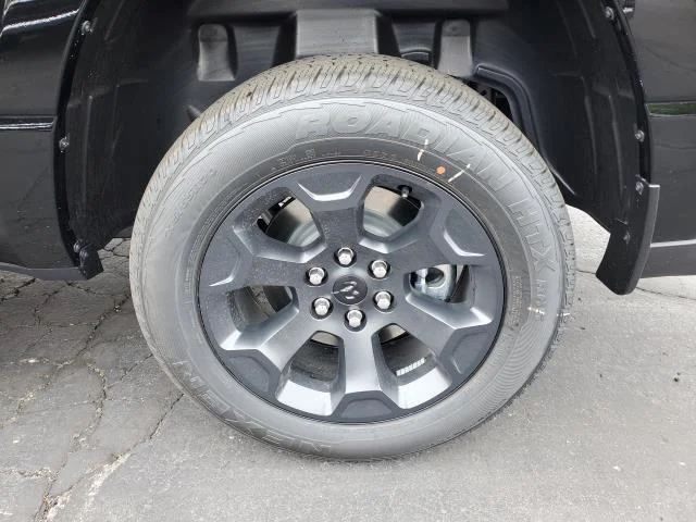 New 2026 Diamond Black Crystal Pearl-Coat Exterior Paint RAM Express image 24