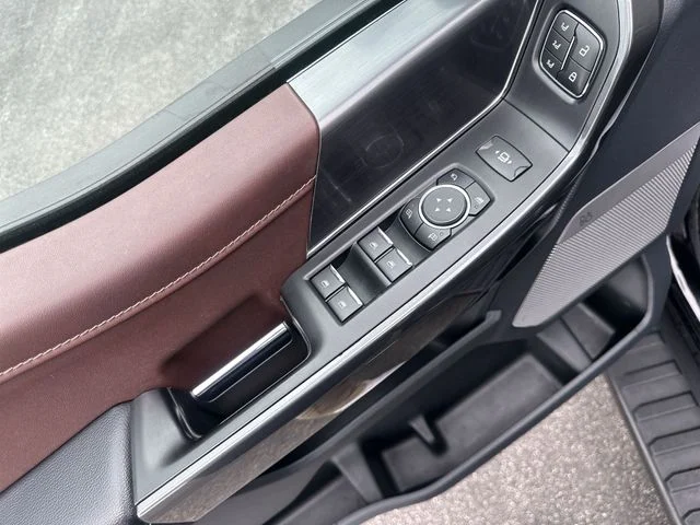Certified Used 2022 Agate Black Metallic Ford Lariat image 17