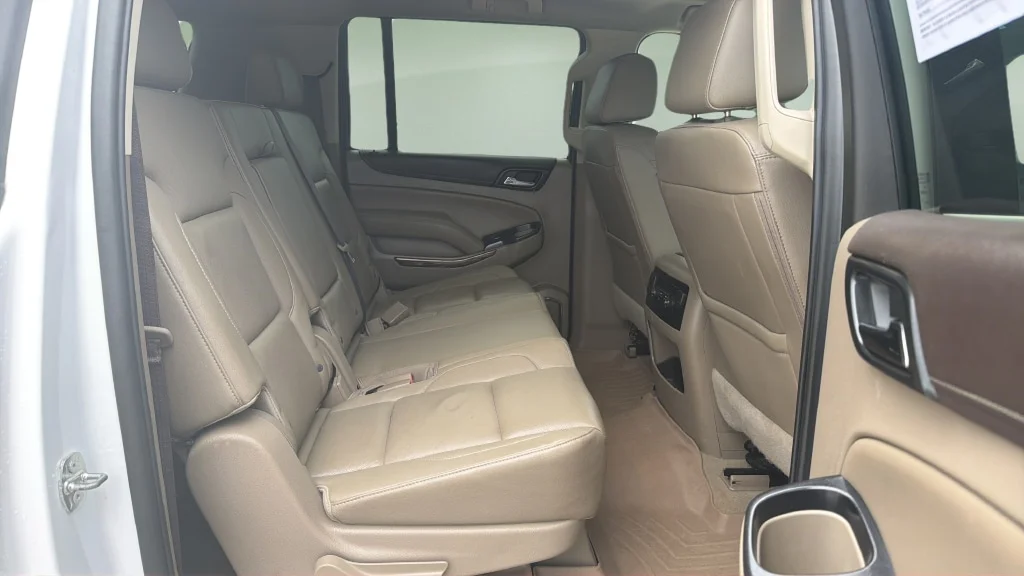 Used 2019 Summit White GMC SLT image 18