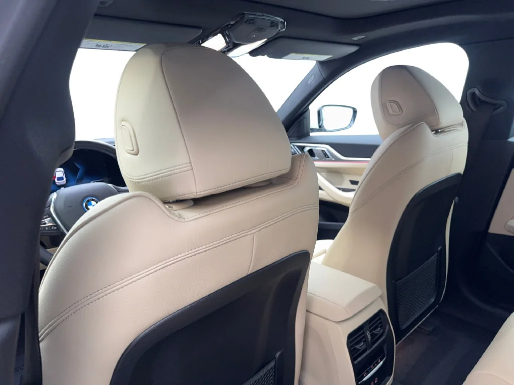 Used 2024 White BMW eDrive35 image 39