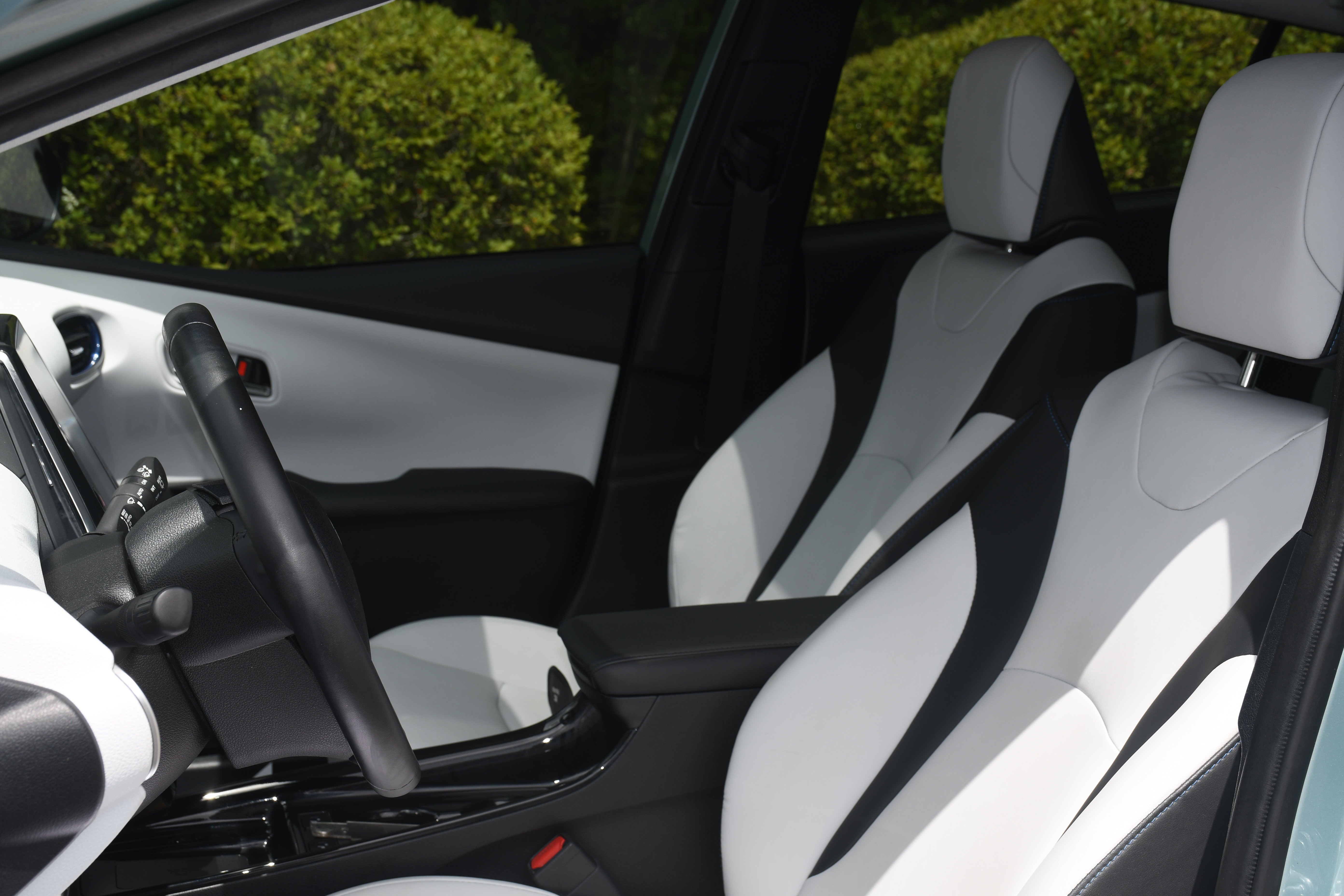 Used 2022 Beige Toyota Limited image 12