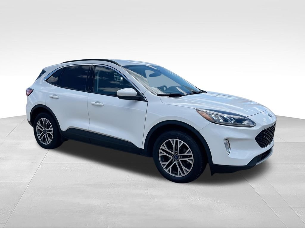 Used 2022 White Ford SEL image 2
