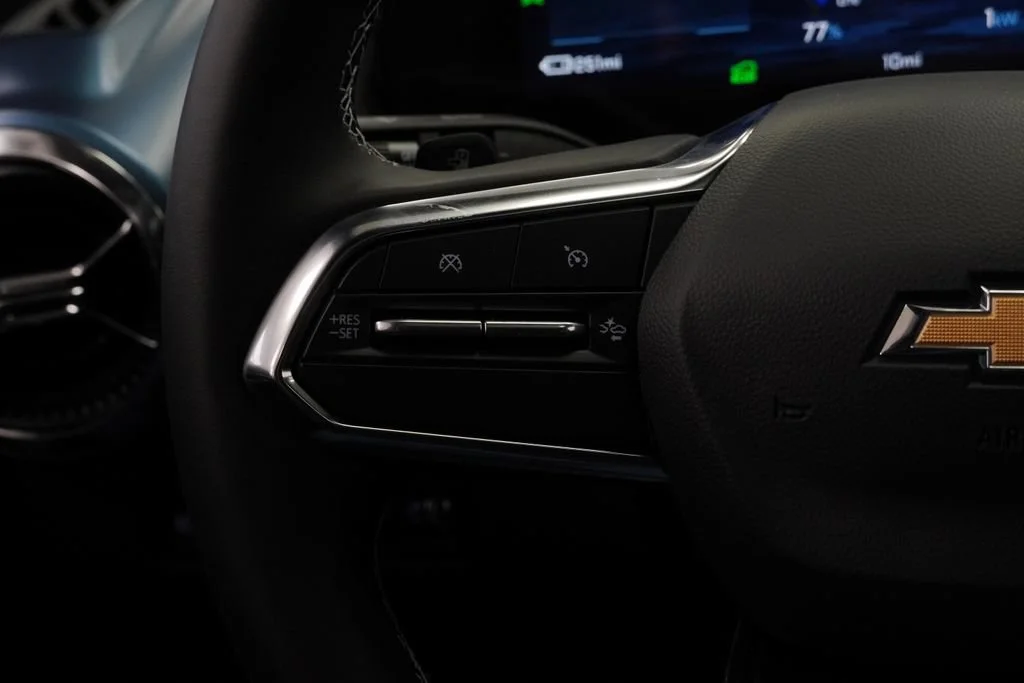 New 2026 Galaxy Gray Metallic Chevrolet LT image 19