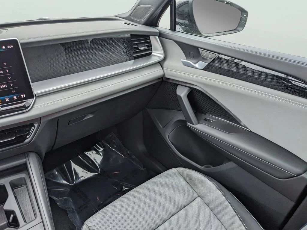 New 2026 Gray Volkswagen 2.0T SE R-Line Black image 18