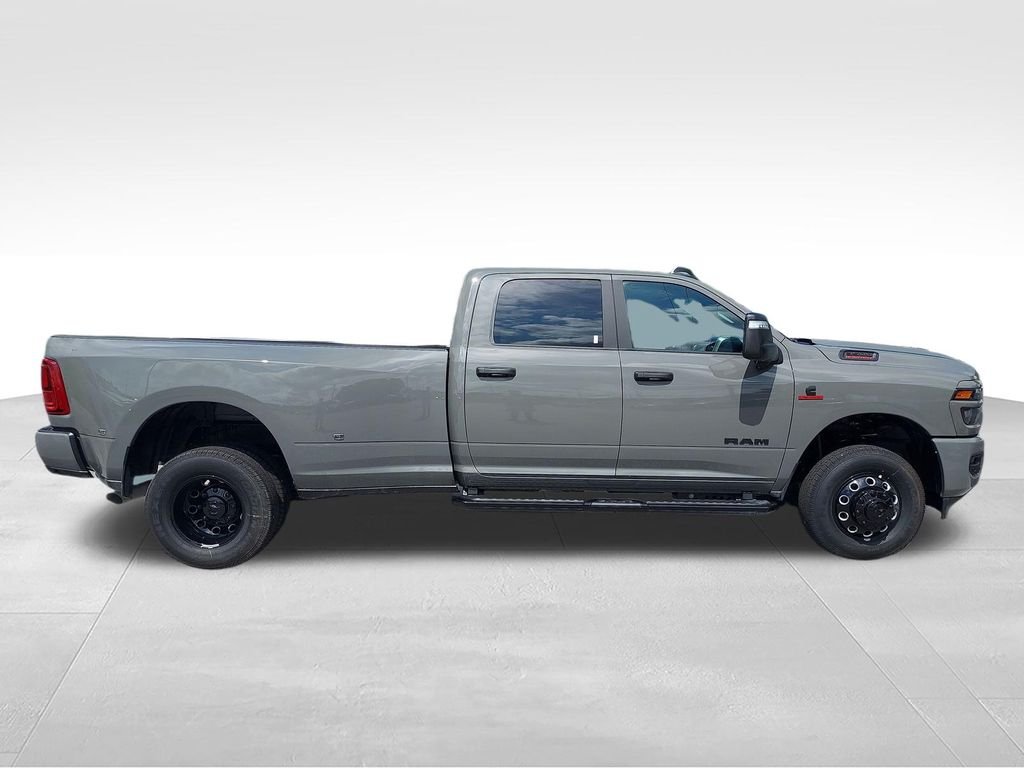 New 2026 White Ram Big Horn image 6