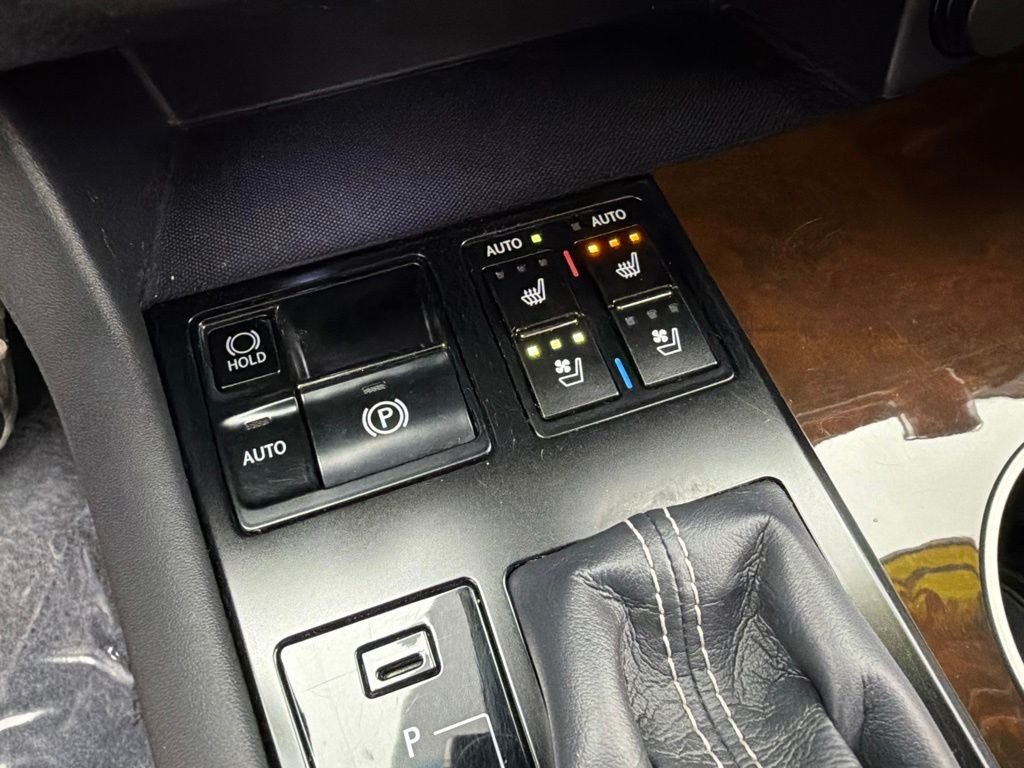 Used 2019 Gray Lexus 350 image 18