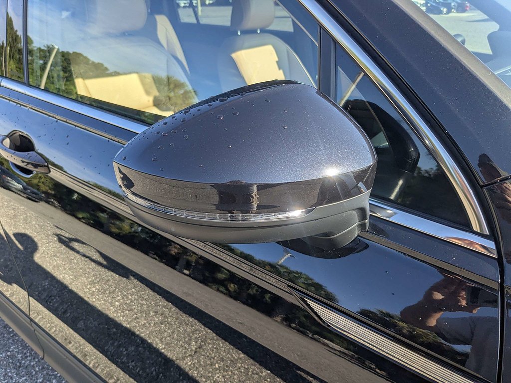 2024 Volkswagen Tiguan SE - Photo 11