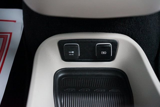 2021 CHRYSLER PACIFICA - Image 17