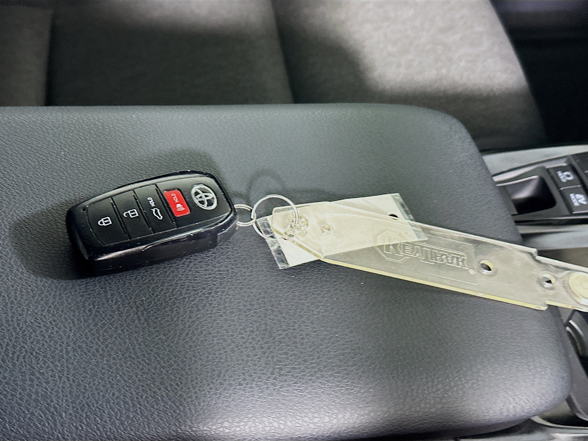 Certified Used 2025 Ice Toyota LE image 33