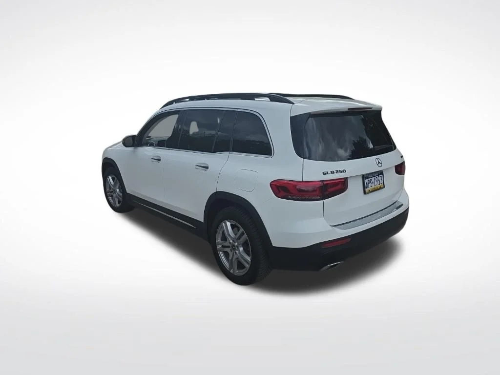 Certified Used 2022 White Mercedes-Benz GLB 250 image 6
