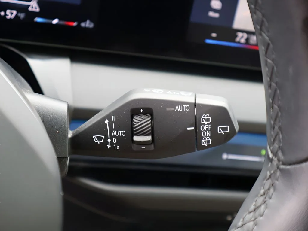 Used 2025 Brooklyn Gray Metallic BMW 30 xDrive image 35