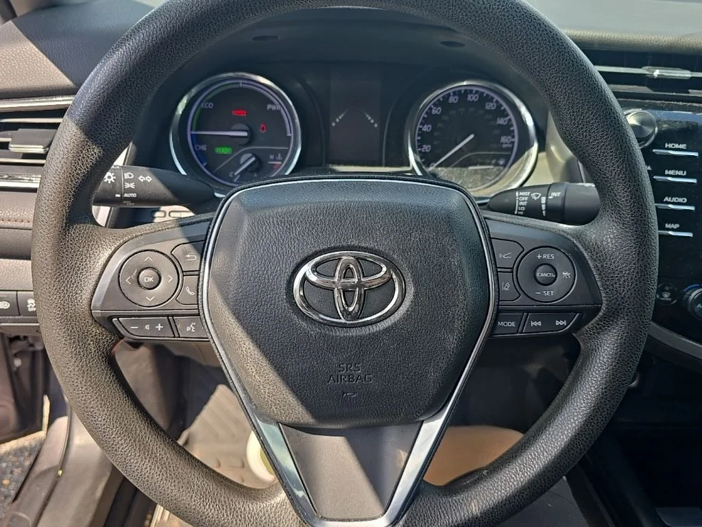 Used 2019 Gray Toyota LE image 14