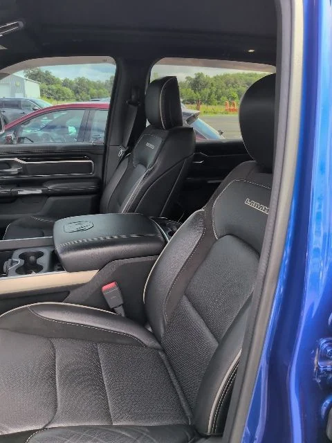Used 2019 Blue Ram Laramie image 12