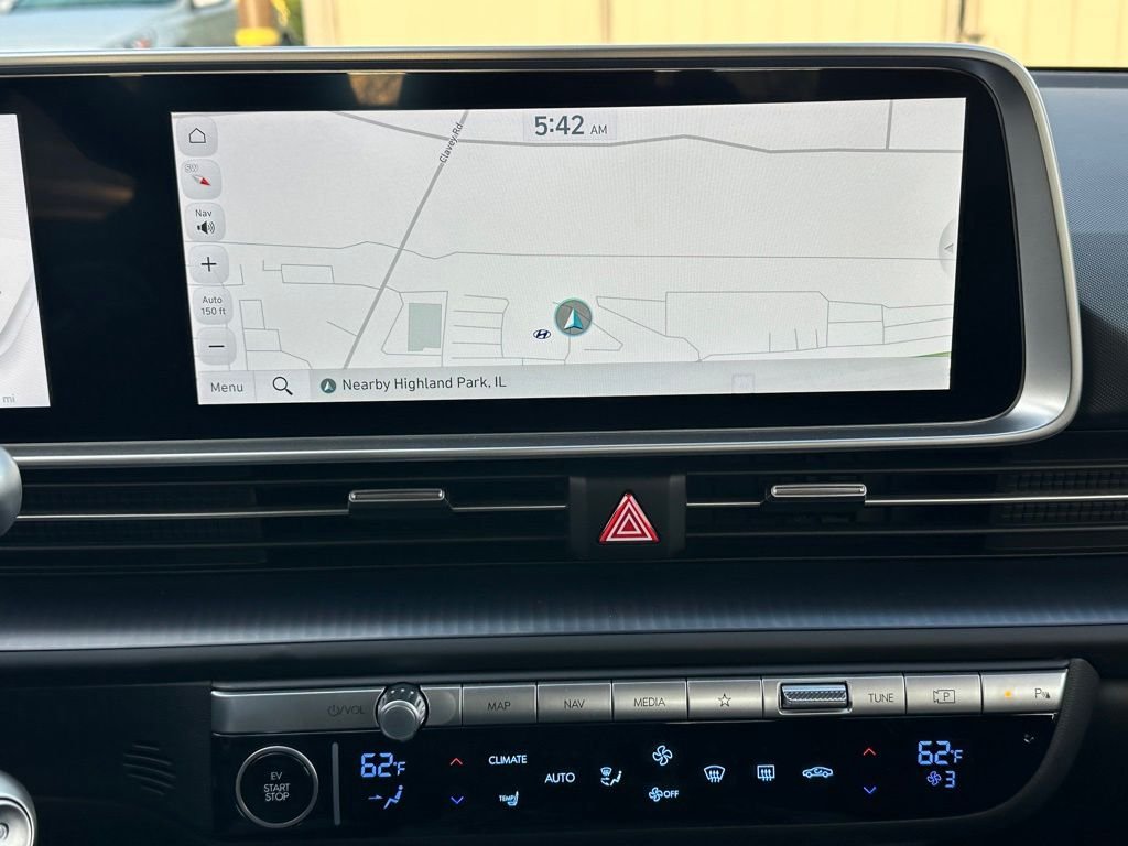 2025 Hyundai IONIQ 6 SE - Photo 14