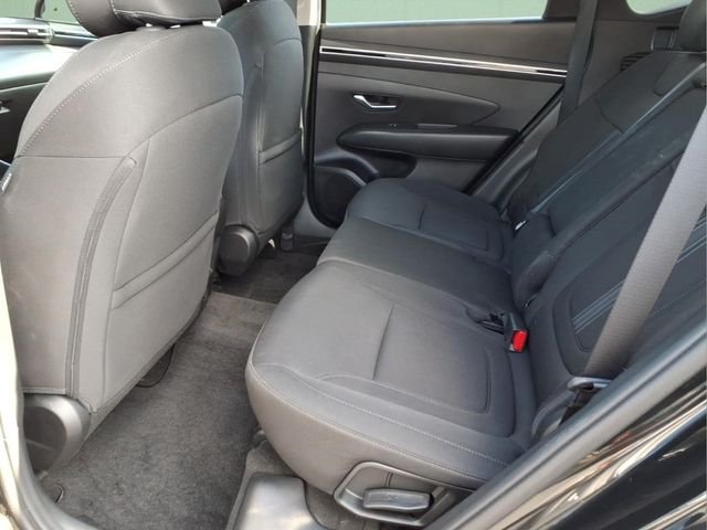 Used 2023 Black Hyundai SEL image 12