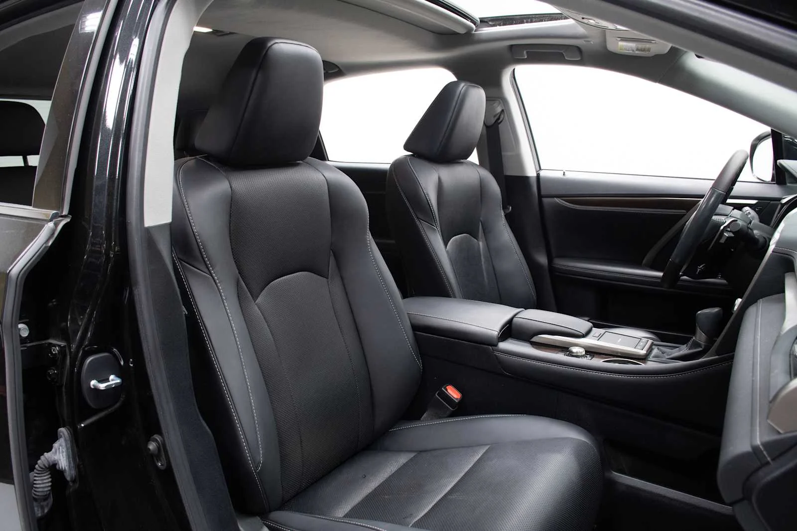 Certified Used 2022 GRAPHITE BLACK GF. Lexus  image 21