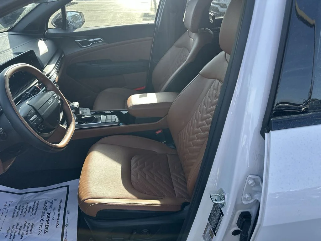 Used 2026 White Kia X-Line image 11