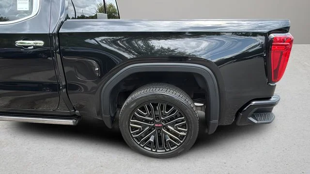 Used 2020 Black GMC Denali image 40