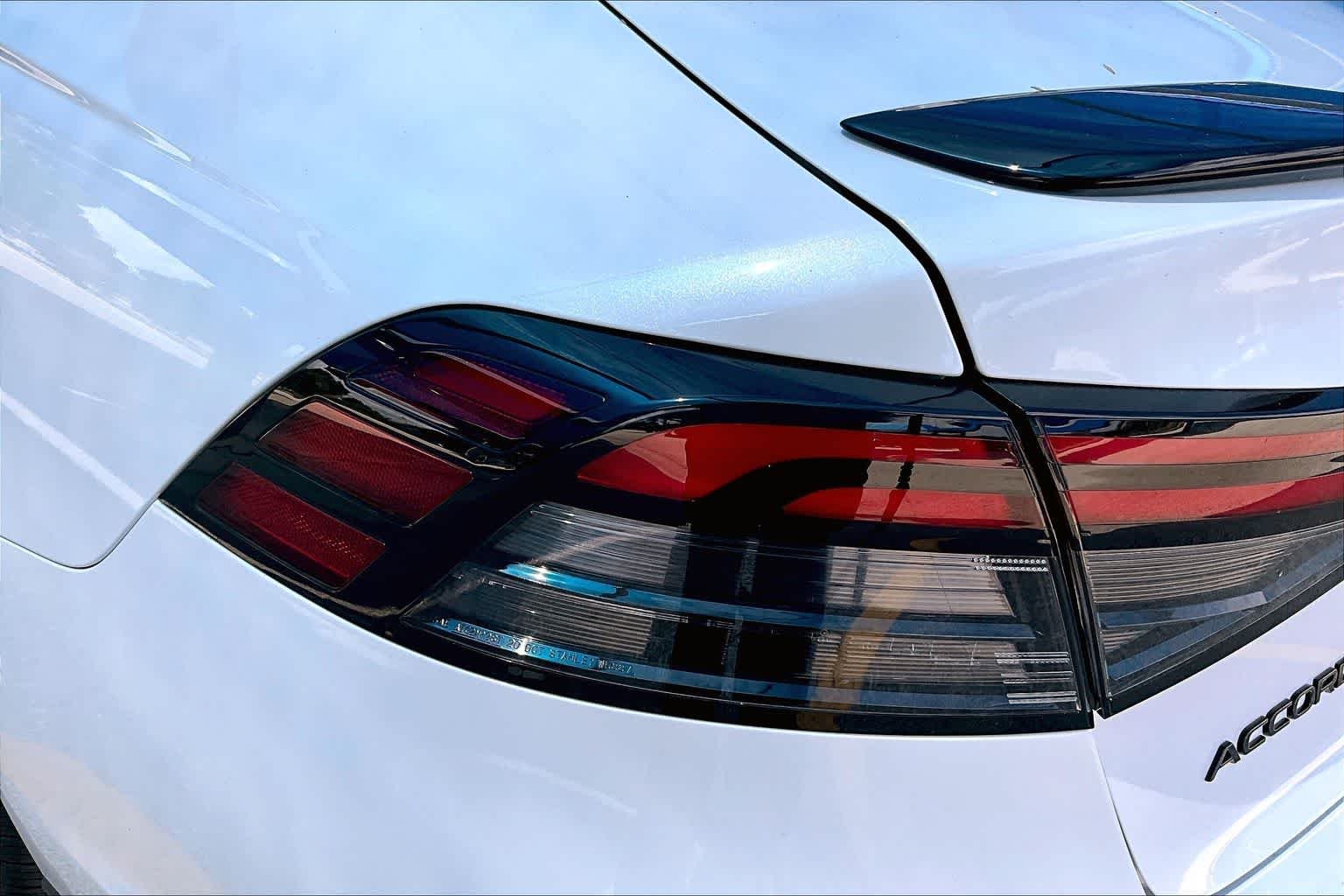 New 2026 Platinum White Pearl Honda Sport Hybrid image 14