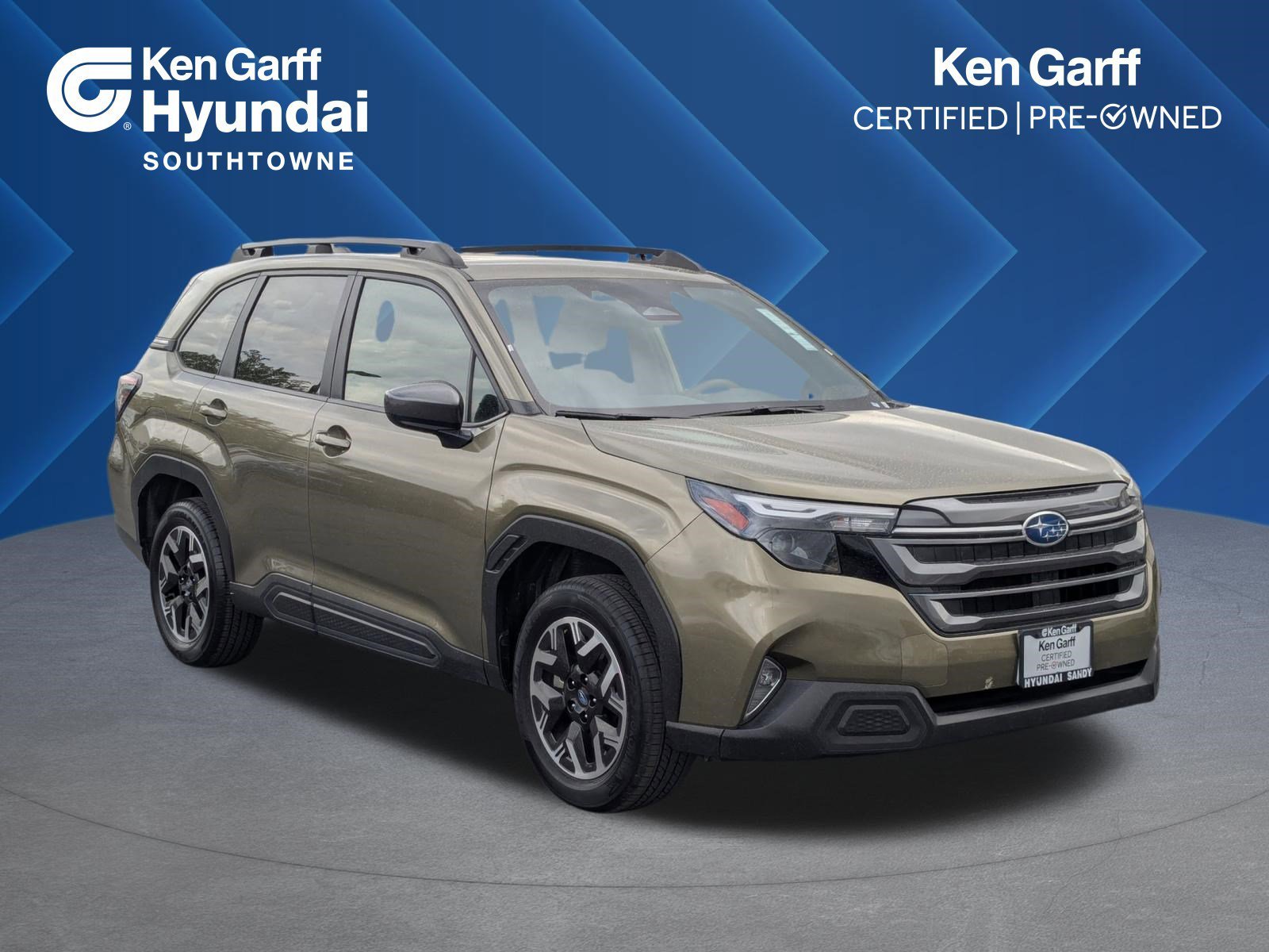2025 Subaru Forester Premium's photo