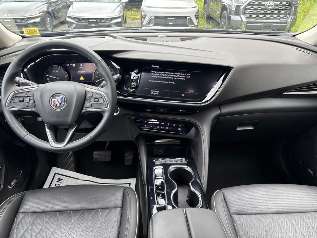 Used 2022 Red Buick Avenir image 17