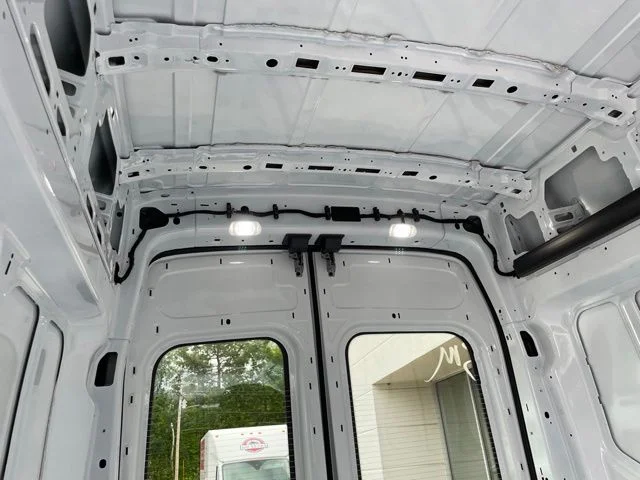 New 2026 OXFORD WHITE Ford Base image 47