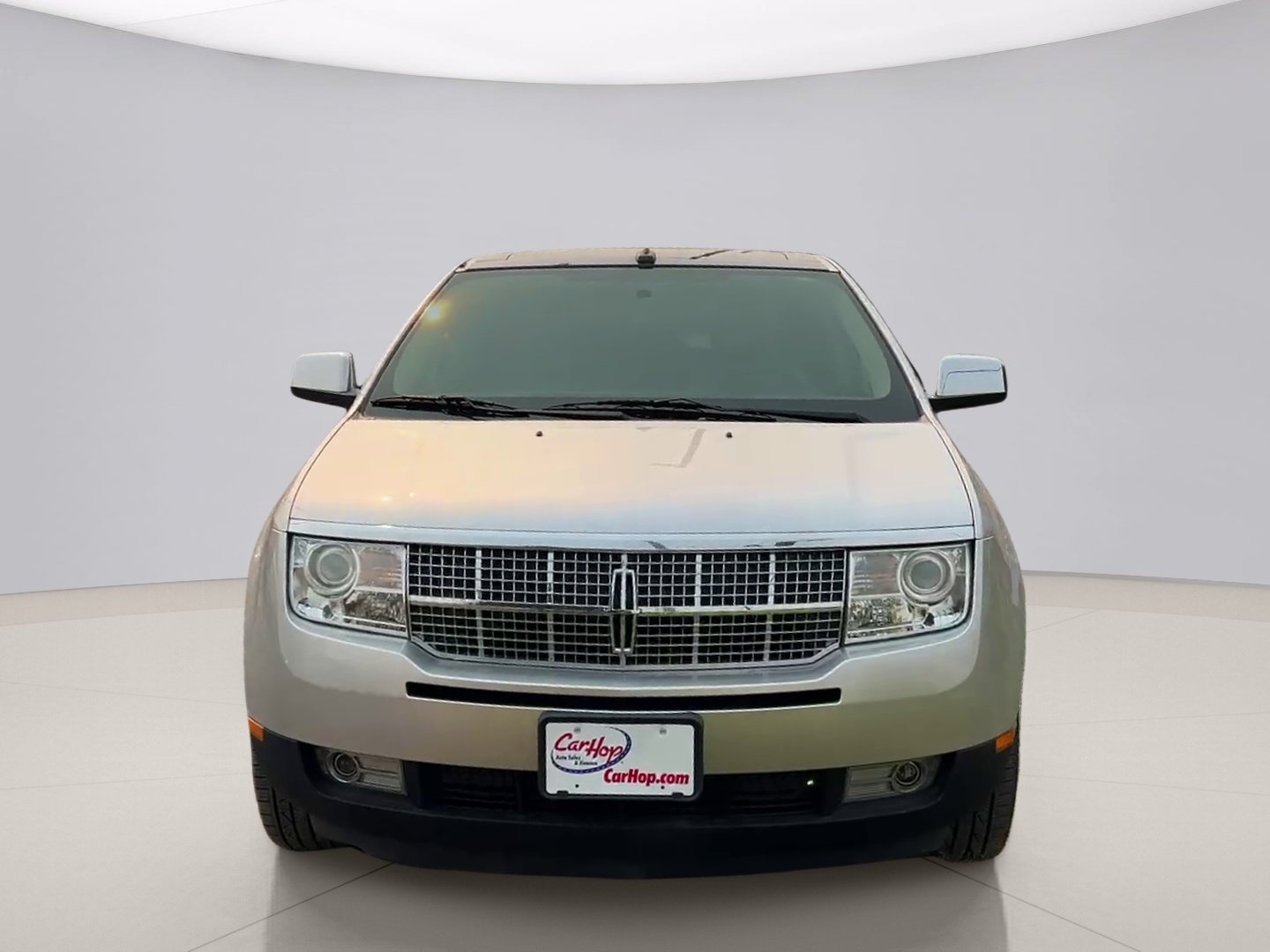 Used 2010 Silver Lincoln AWD image 8