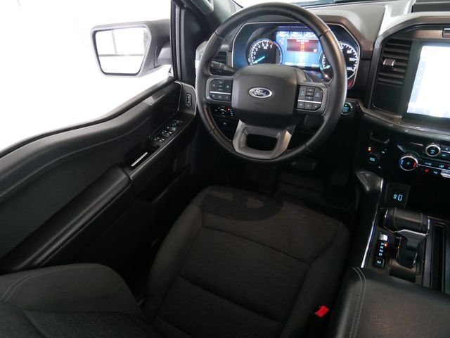 Certified Used 2023 Oxford White Ford XLT image 11