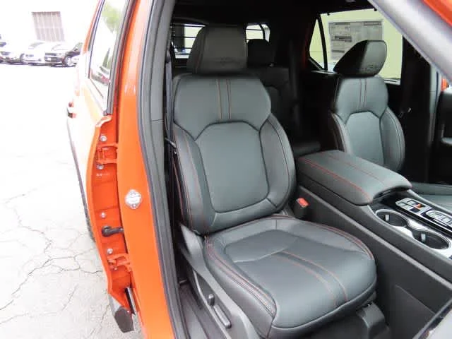 New 2026 Sunset Orange Honda TrailSport Elite image 16