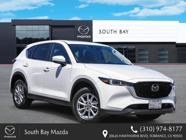 2023 Mazda CX-5 S Preferred package Auto AWD's photo