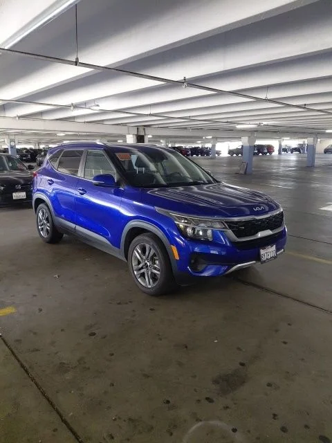 Used 2022 Blue Kia S image 2
