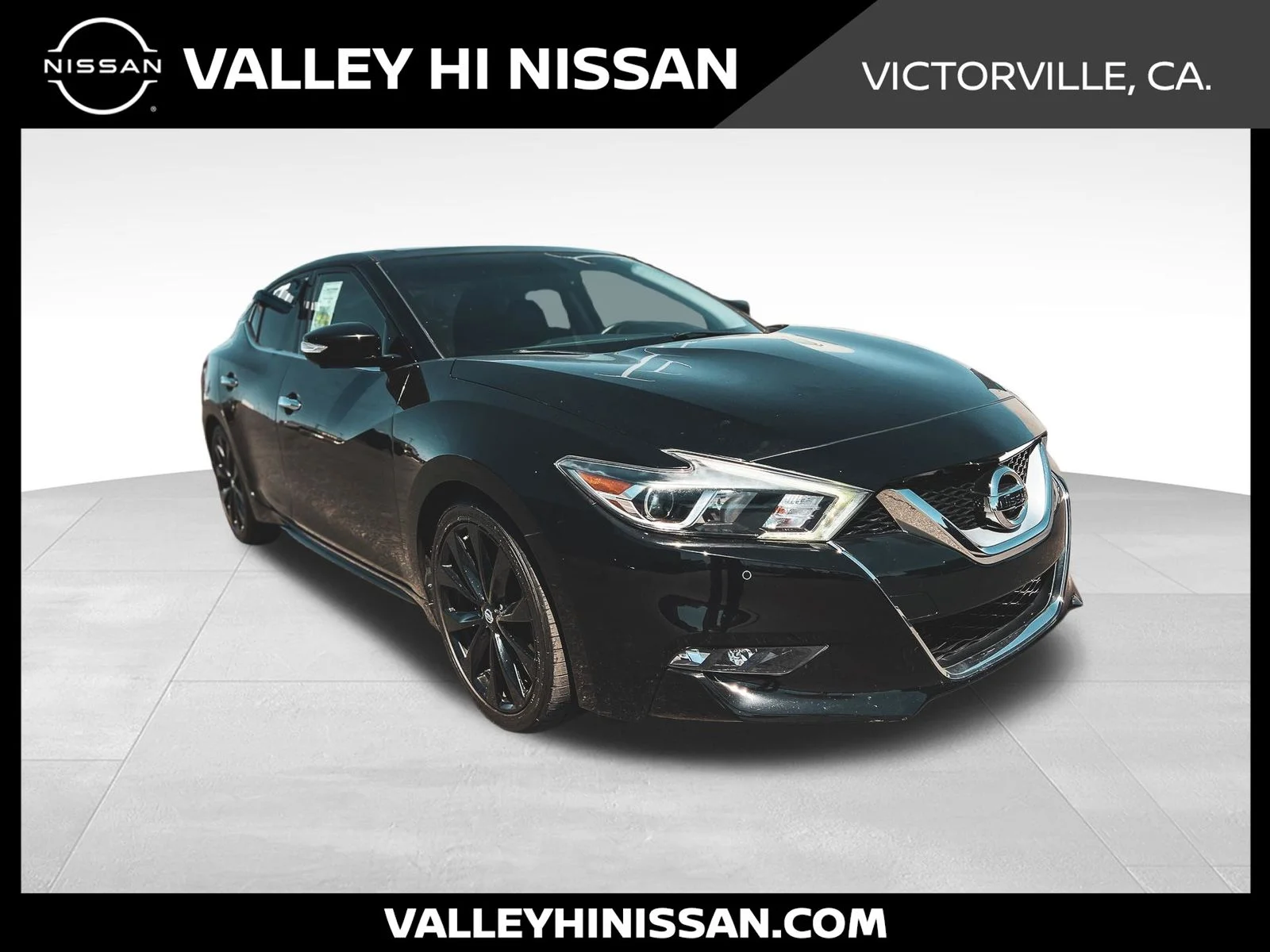 2017 Nissan Maxima Platinum's photo