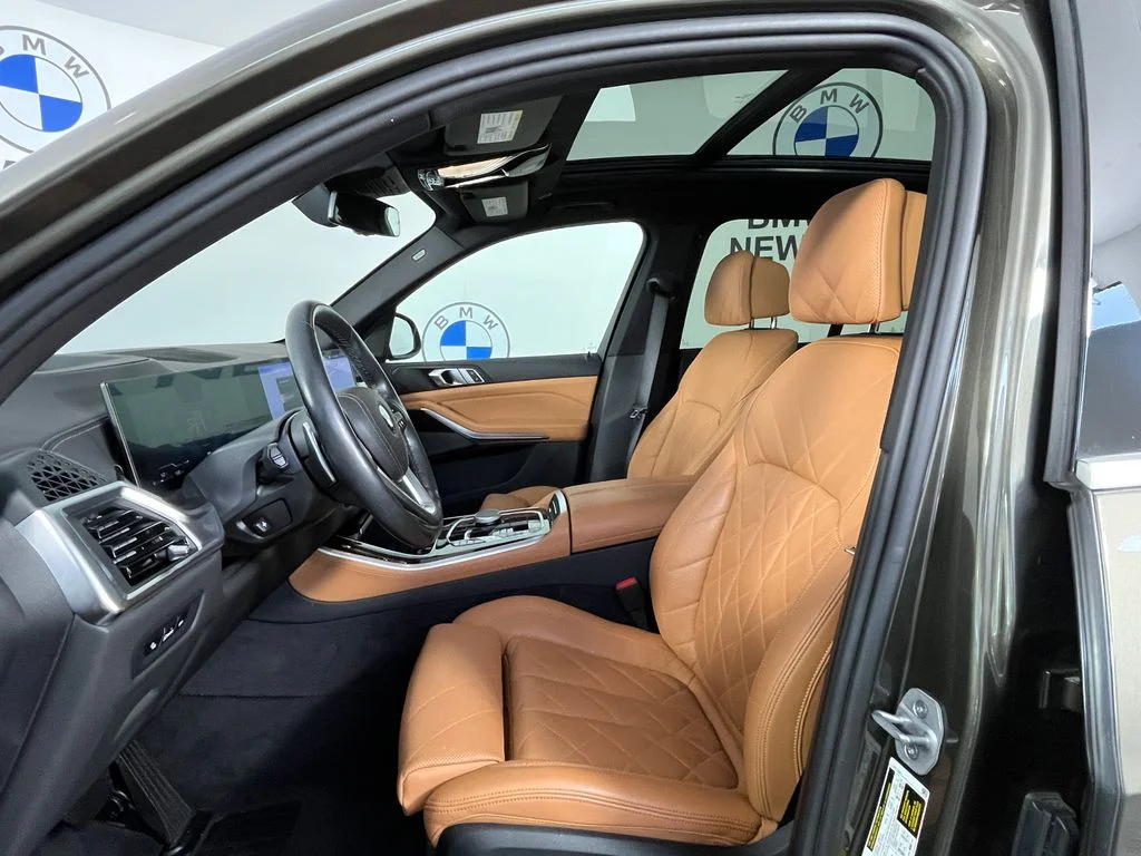 Certified Used 2024 Green Metallic BMW xDrive40i image 19