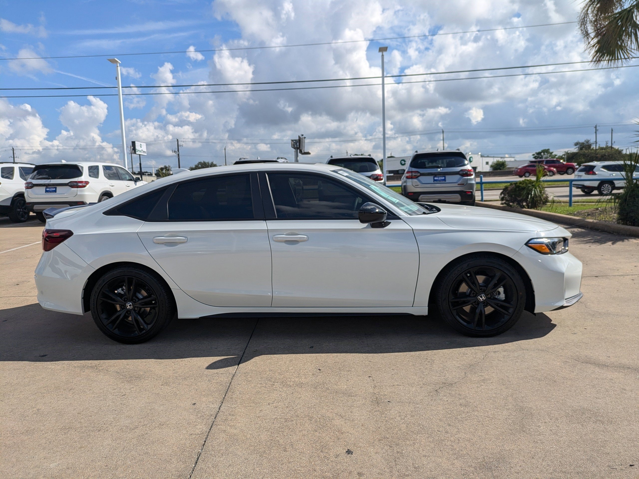 New 2026 Platinum White Pearl Honda  image 3