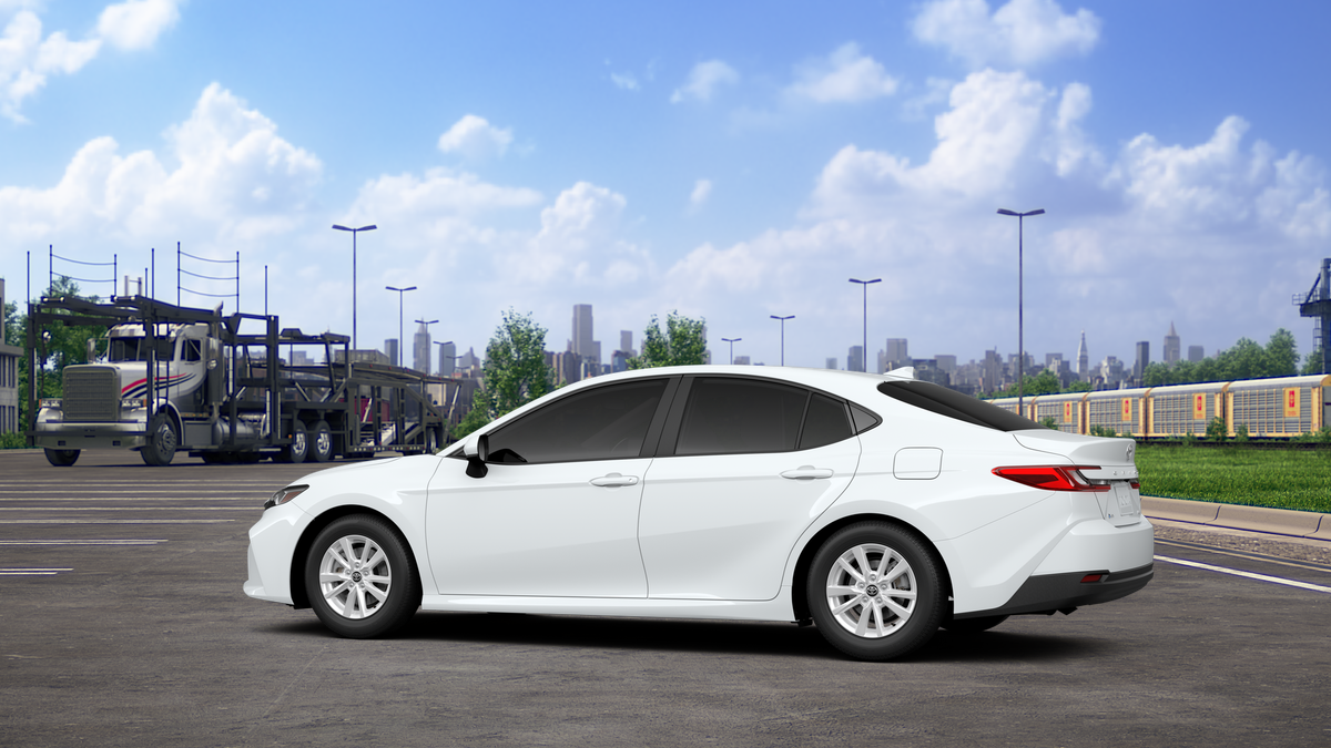 New 2026 Ice Cap Toyota LE image 5