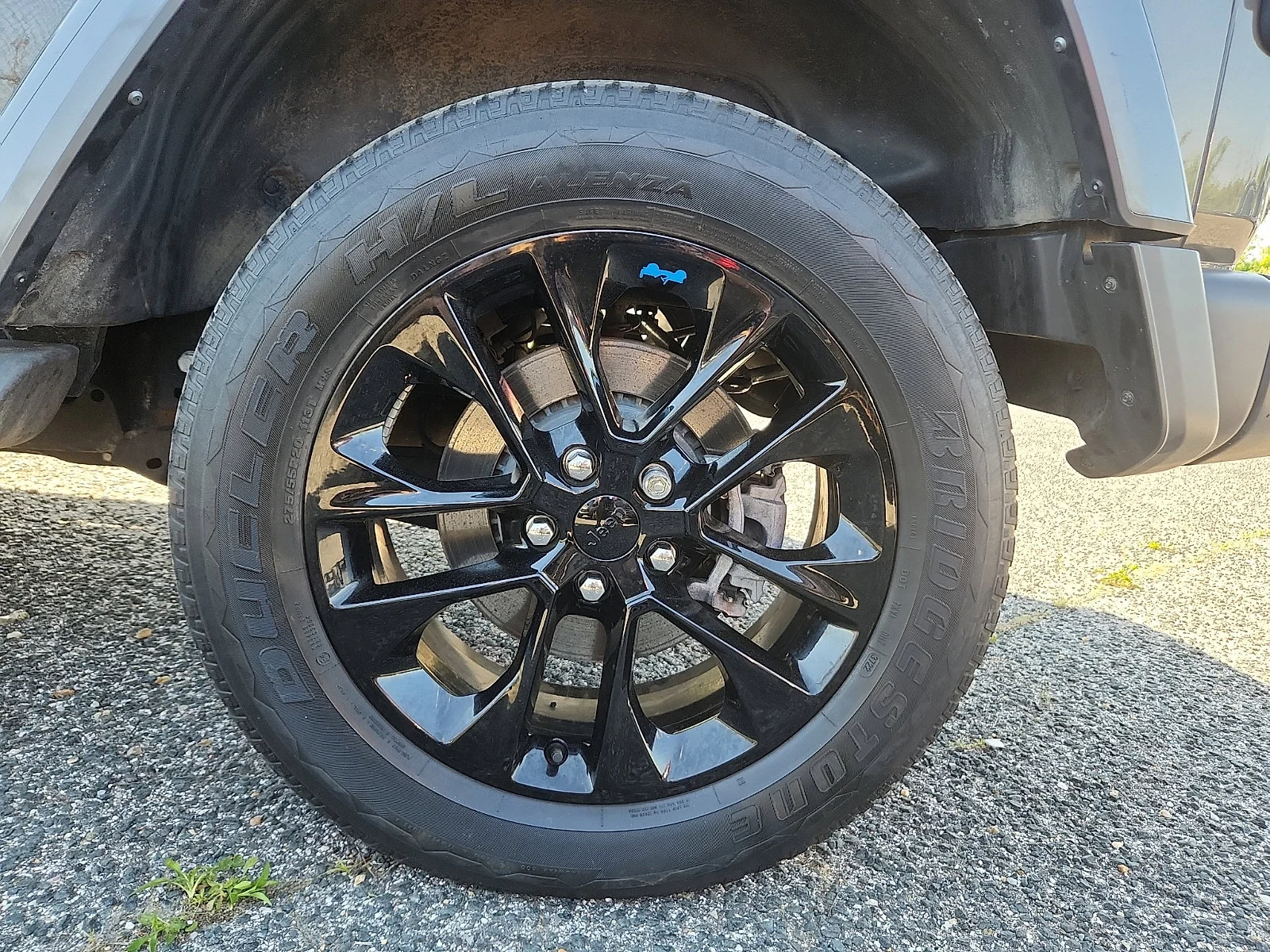Used 2023 Gray Jeep Sahara 4xe image 8