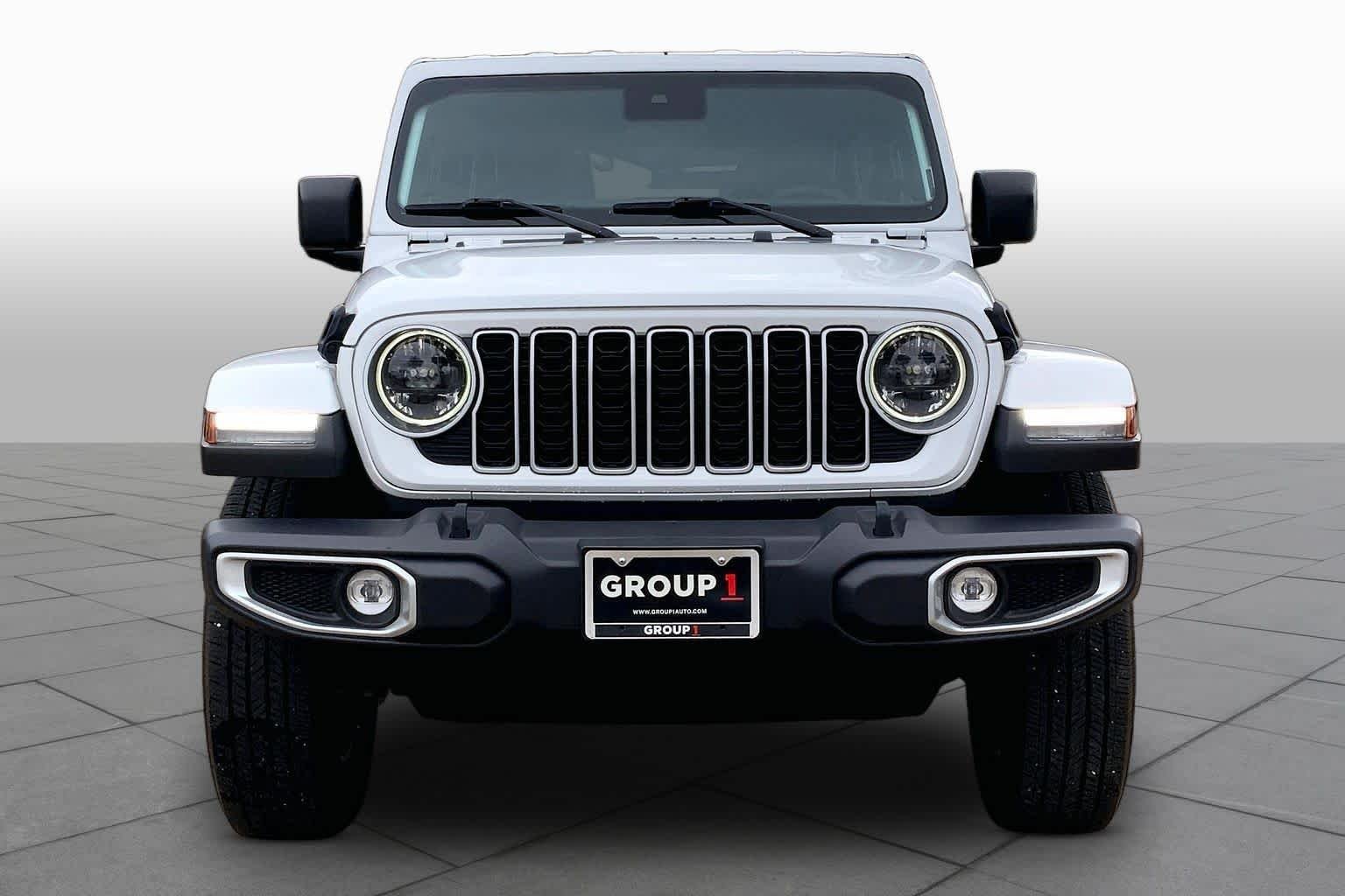 Used 2024 Bright White Clearcoat Jeep Sahara image 4