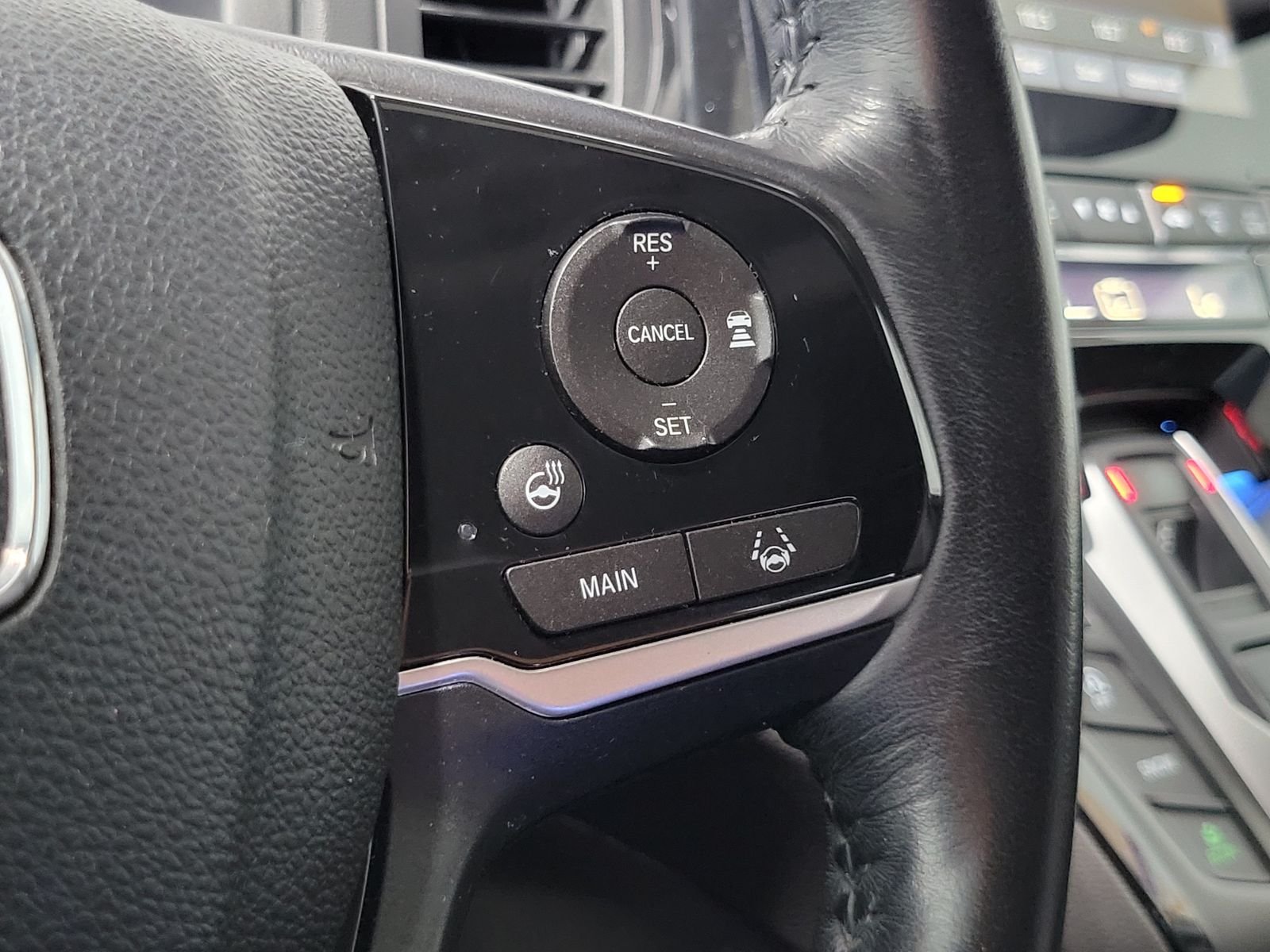 Used 2018  Honda Elite image 17