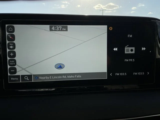 Used 2025 Gray Hyundai SEL image 18