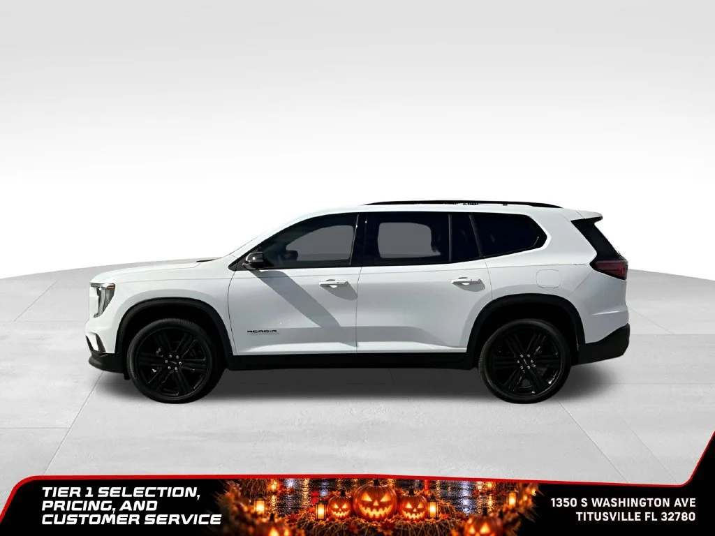 New 2026 Summit White GMC Elevation image 3