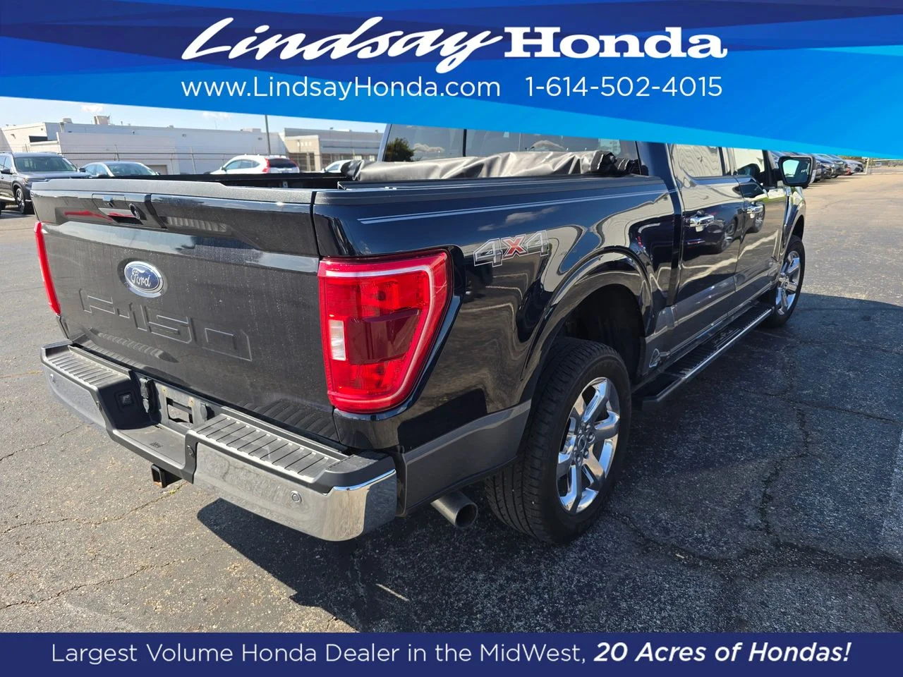 Used 2021  Ford XLT image 3