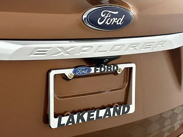 Pre-Owned 2017 Ford Explorer XLT