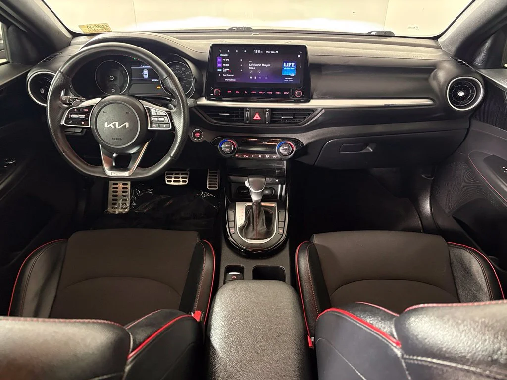 Used 2023 Red Kia GT image 31