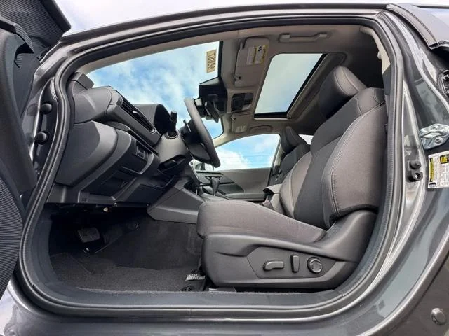 New 2026 MAGNETITE GRAY PEARL Subaru Premium image 16
