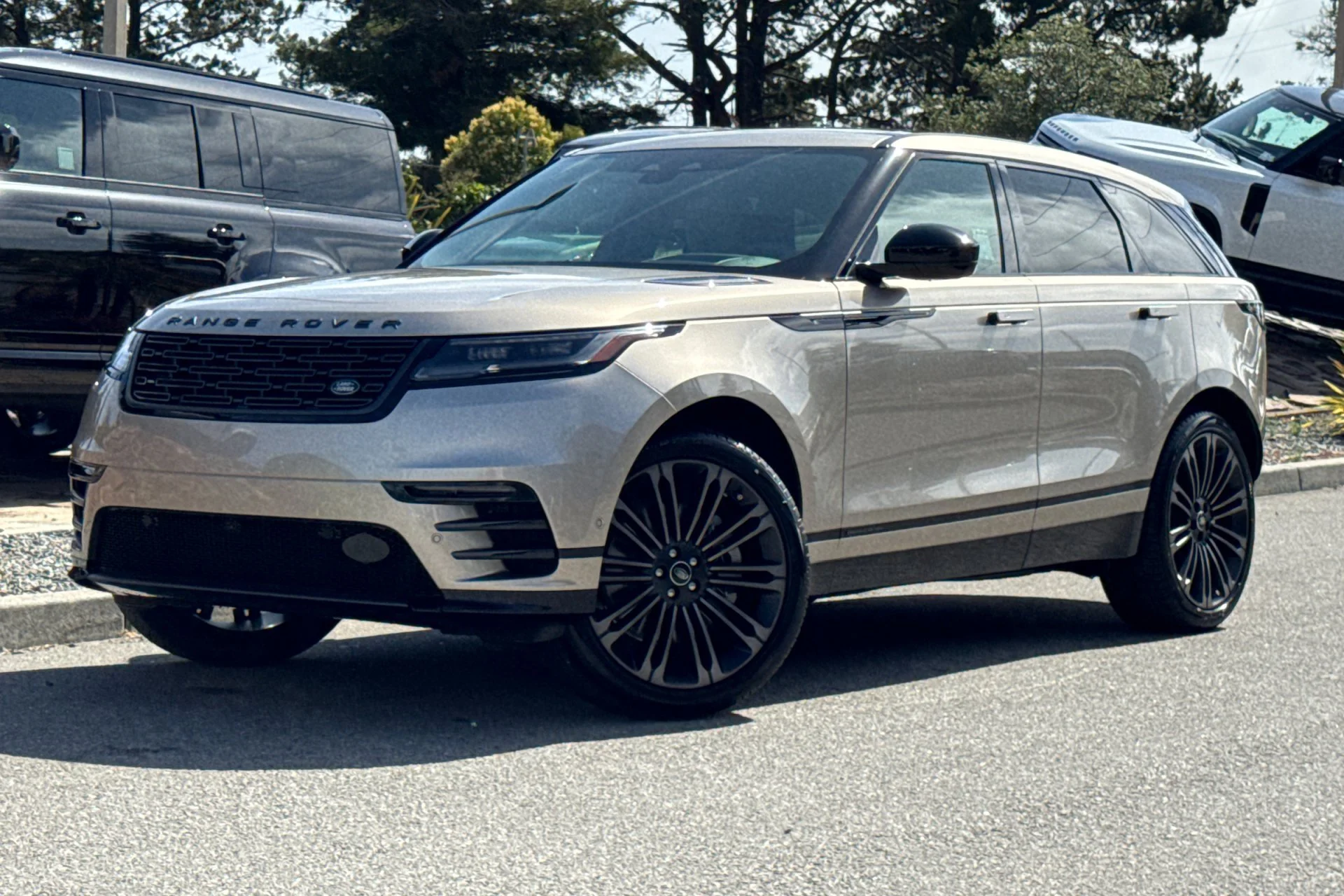 New 2026 Batumi Gold Land Rover Belgravia Edition image 1