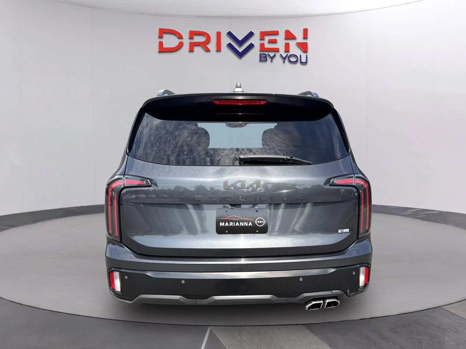 Used 2023 Gravity Gray Kia SX X-Pro image 4