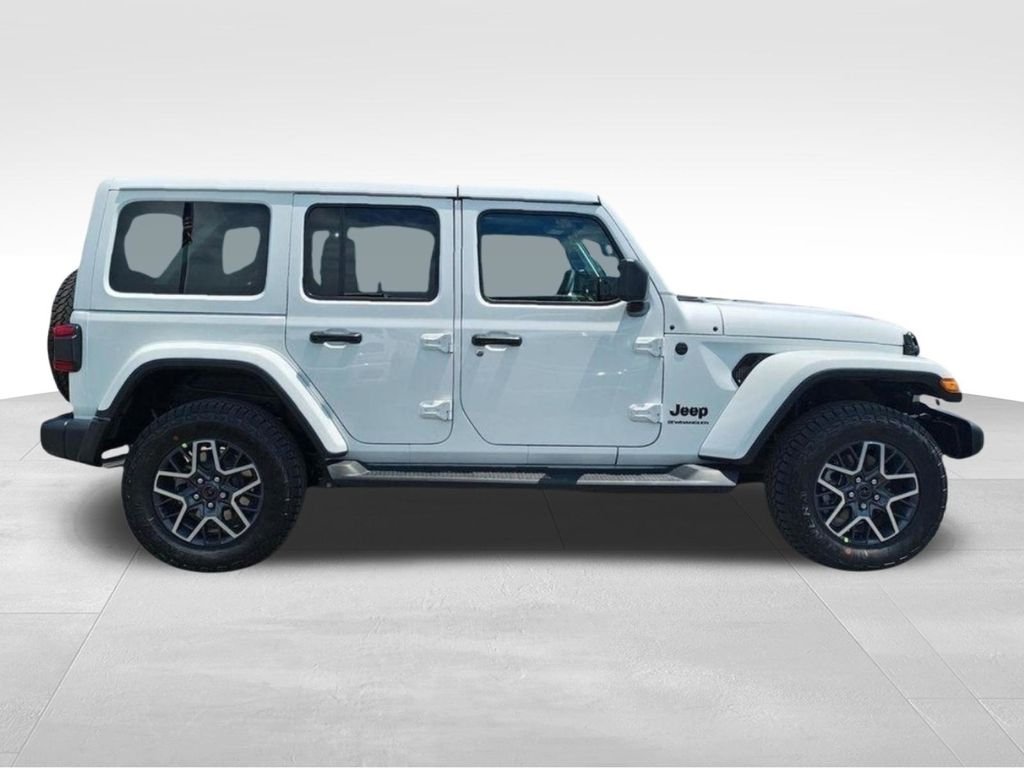 New 2026 Bright White Clear-Coat Exterior Paint Jeep Sahara image 6