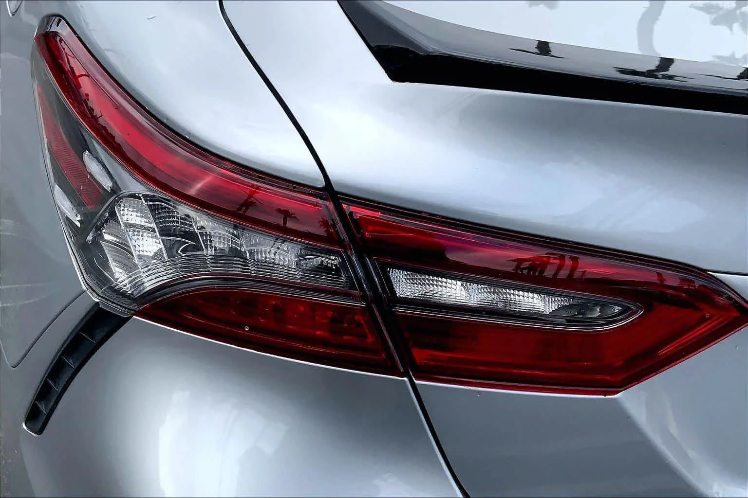 Used 2022 Celestial Silver Metallic/Midnight Black Metallic Toyota XSE image 28